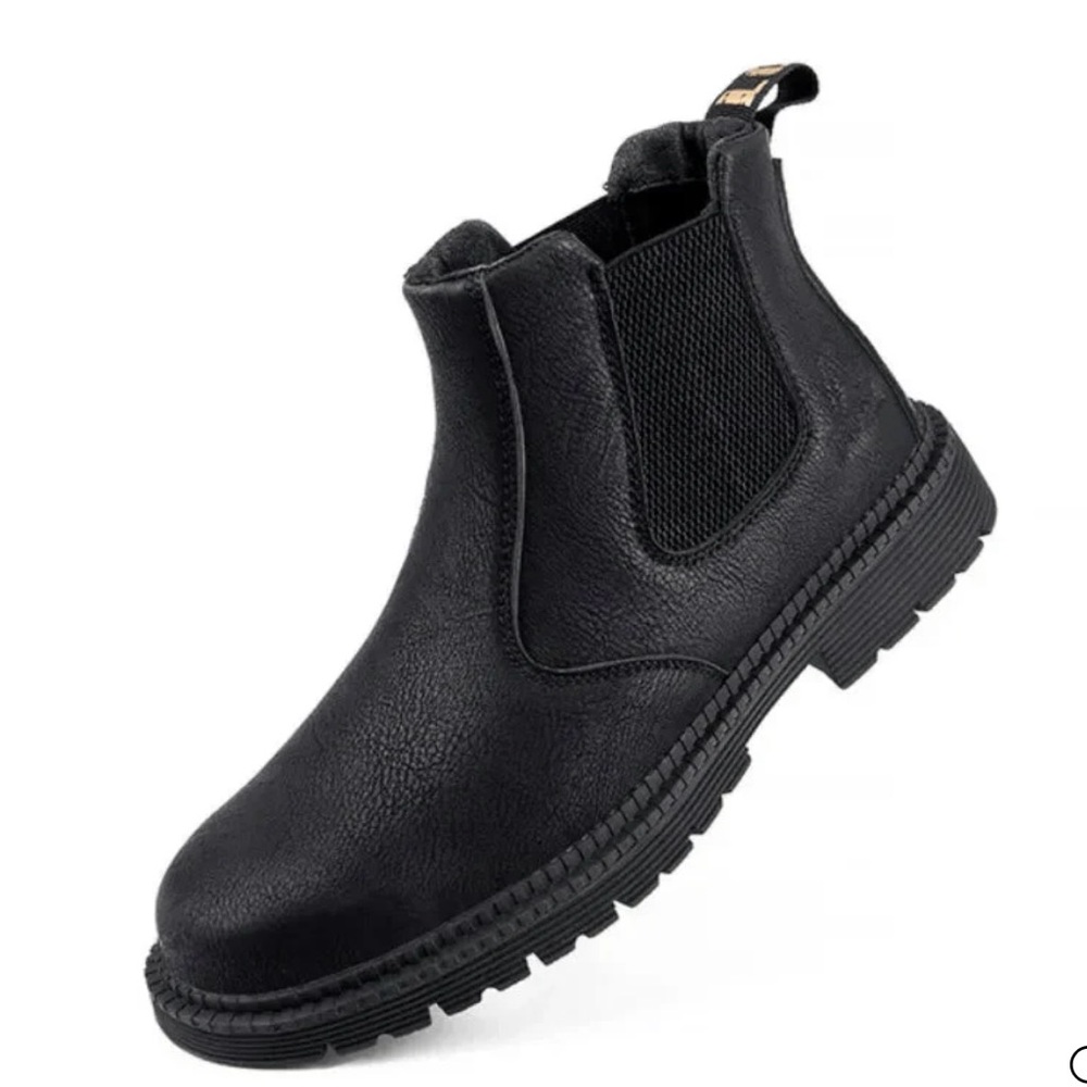Black Chelsea Boots with Rugged Sole and Elastic Panels